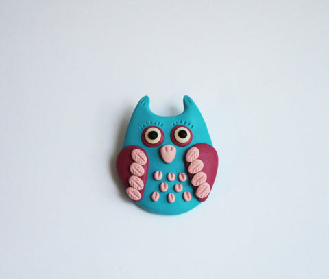 Pink and blue owl brooch - Adventacle